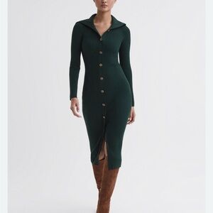 Gorgeous NWT REISS knit bodycon dress with tortoise buttons size MD